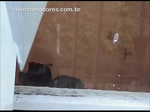 ❤️ Home excitat mirant la seva xicota amb un altre noi, gravant un vídeo de merda sense molestar la parella ❤️❌ Sexe al porno ca.bladesoul.top ❌