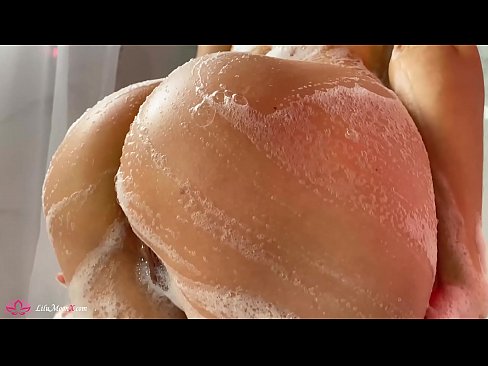❤️ La morena es masturba el cony amb un vibrador fins a un orgasme intens a la dutxa ❤️❌  Sexe al porno ca.bladesoul.top ❌