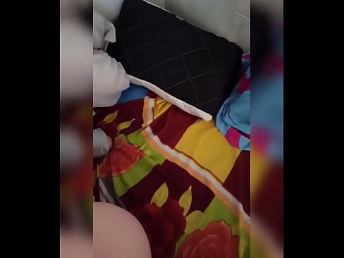 ❤️ La meva companya de pis es queda sola a casa perquè el seu marit se'n va de vacances i jo aprofito per follar-la i omplir-li el cul de llet ❤️❌ Sexe al porno ca.bladesoul.top ❌