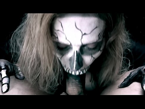 ❤️ Noia dimoni xuclant polla amb la seva boca negra i empassant semen. ❤️❌ Sexe al porno ca.bladesoul.top ❌